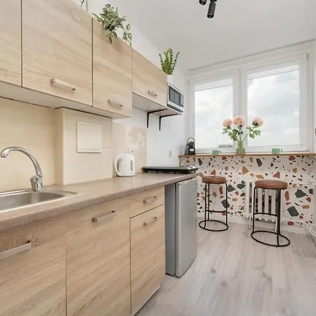 Cozy Apartmemt For 4 People In By Renters Wrocław